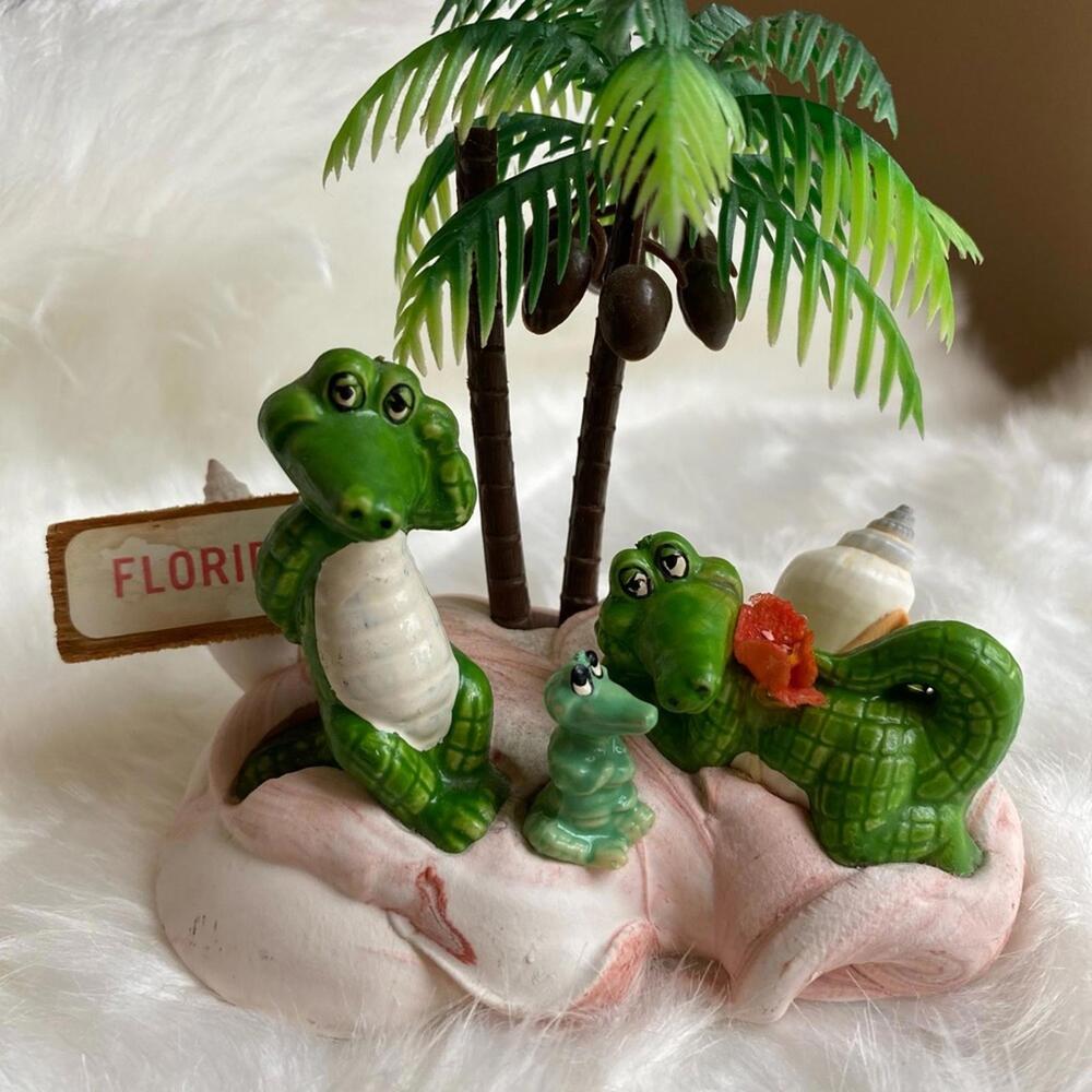 Ceramic Alligator Family Figurine with Palm Trees and Florida Sign